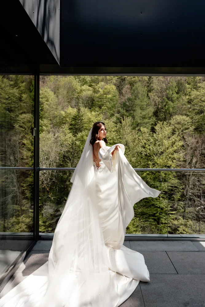 Leonie AustriaElopement WenolaWeddings 34