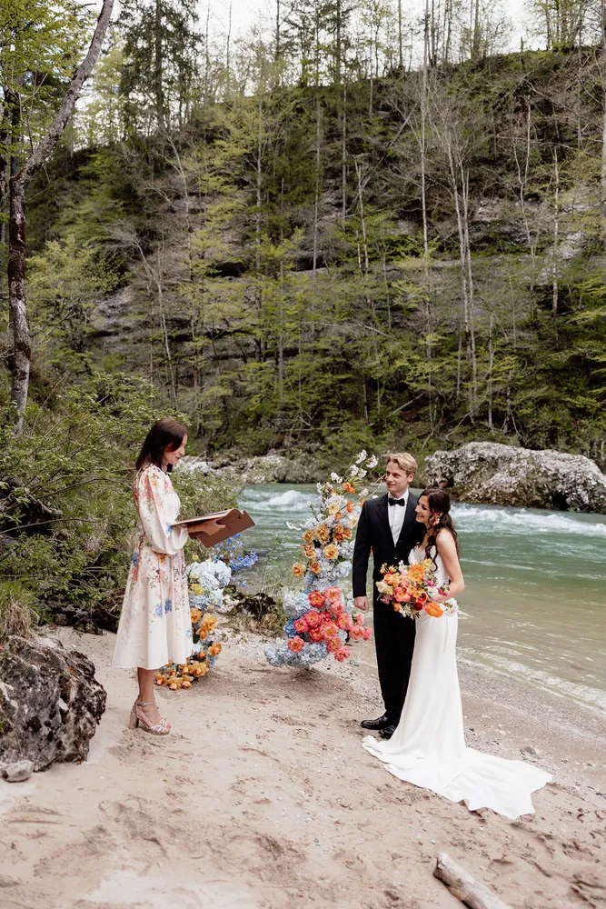 Fiona&David AustriaRaftingElopement WenolaWeddings 100
